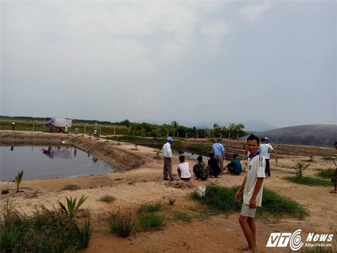 Tá hỏa phát hiện xác cán bộ thú y dưới đáy hồ