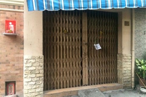 Kẻ phóng hỏa toan thiêu sống 2 mẹ con ra đầu thú