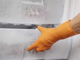 Mua tủ lạnh cũ, kinh hãi phát hiện xác người chết
