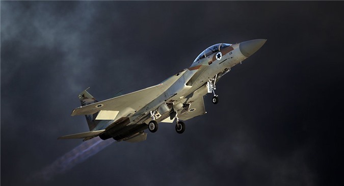 Mỹ giao một loạt máy bay sau khi "OK" gói viện trợ kỷ lục cho Israel