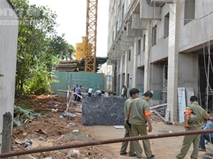 Rơi vận thăng ở chung cư Tân Bình Apartment, 2 người thương vong