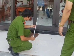 Vào nhà cướp tài sản còn tấn công, cưỡng hiếp nạn nhân