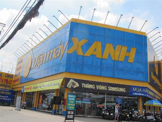 Tức cười tên trộm bị bắt vì ôm bao tải tiền quá nặng