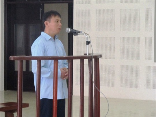 Giết chủ quán nhậu vì không cho nợ lĩnh án 20 năm tù