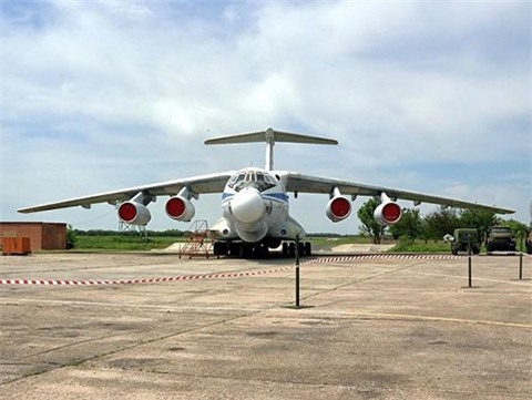 Nga chế tạo máy bay có khả năng tiêu diệt đối thủ bằng tia laser