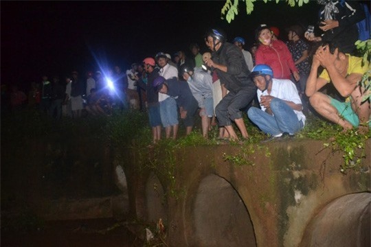 Đi sinh nhật bạn, thiếu nữ 17 tuổi bị nước cuốn tử vong