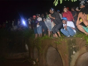 Đi sinh nhật bạn, thiếu nữ 17 tuổi bị nước cuốn tử vong