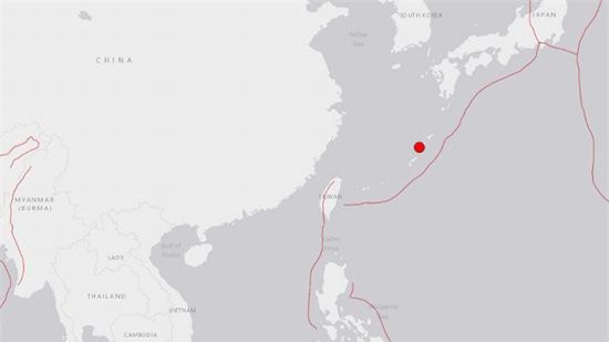 Nhật Bản liên tiếp hứng chịu 2 trận động đất gần 6 độ Richter