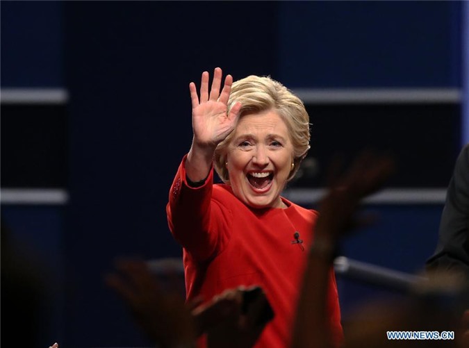 Clinton chiến thắng áp đảo trong cuộc "so găng" đầu tiên với Trump