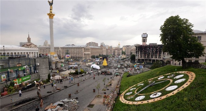 Đại biểu quốc hội Ukraine kêu gọi Tổng thống "làm lành" với Nga