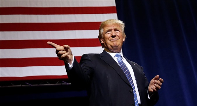 Donald Trump tuyên bố sốc, muốn "đòi tiền" cả thế giới