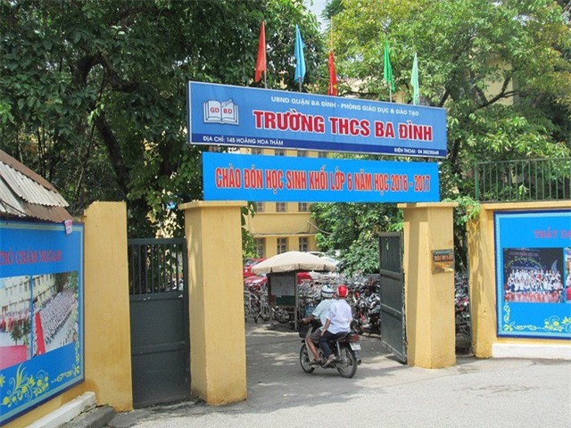 Phụ huynh sốc khi nhận được tin nhắn "con học ngu như bò"