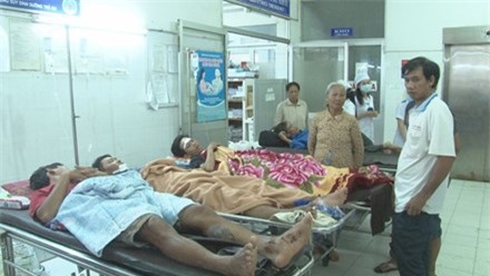 Đồng Tháp: Sập lò gạch, 6 công nhân nguy kịch