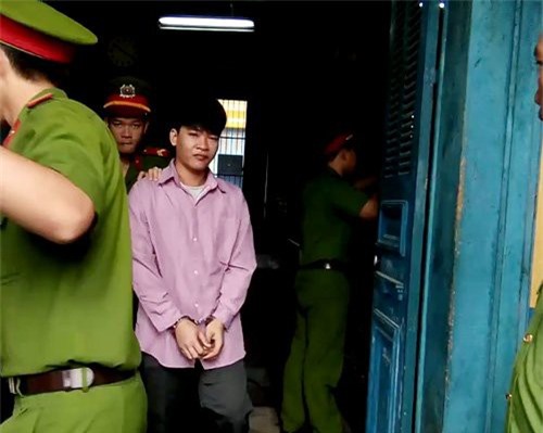 Nỗi đau người mẹ có con trai lãnh án tử hình