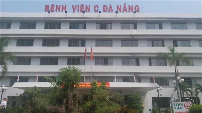 Sau khi khám bệnh, người đàn ông nhảy lầu tự sát