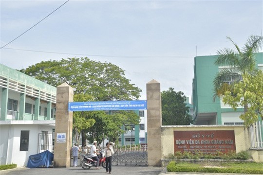 Côn đồ đánh sinh viên chấn thương sọ não, bỏ lại bệnh viện