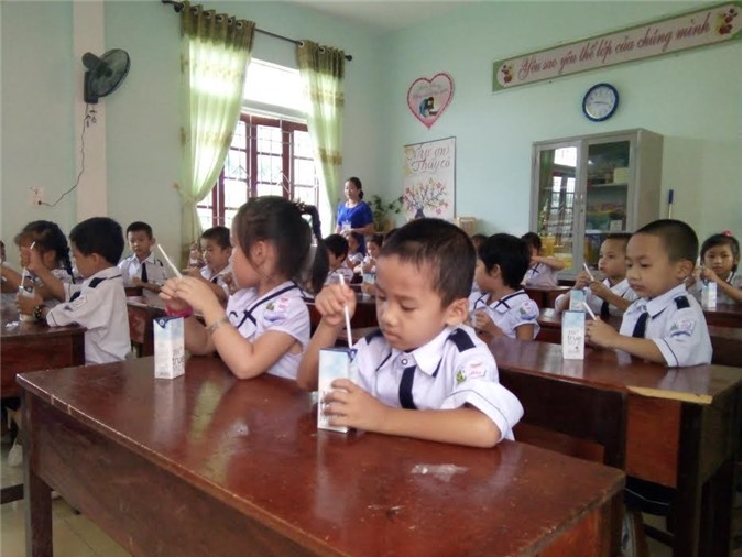 Sữa học đường Vì Tầm Vóc Việt: Để trẻ Việt Nam không phải… kiễng chân, ngước nhìn