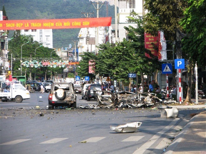 Nổ xe taxi, 2 người tử vong: Tài xế taxi là người chăm chỉ, hiền lành