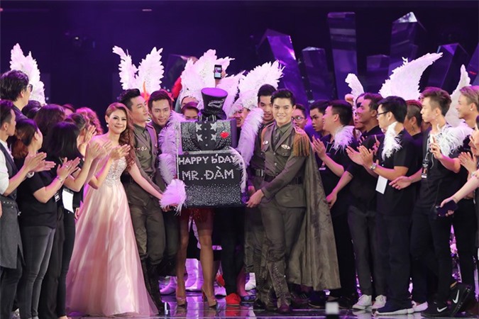 Sinh nhật hoành tráng - Đẳng cấp của Mr. Đàm