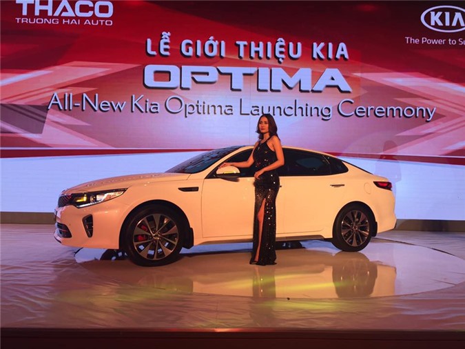 Thaco ra mắt mẫu xe Kia Optima giá bán từ 915 triệu đồng