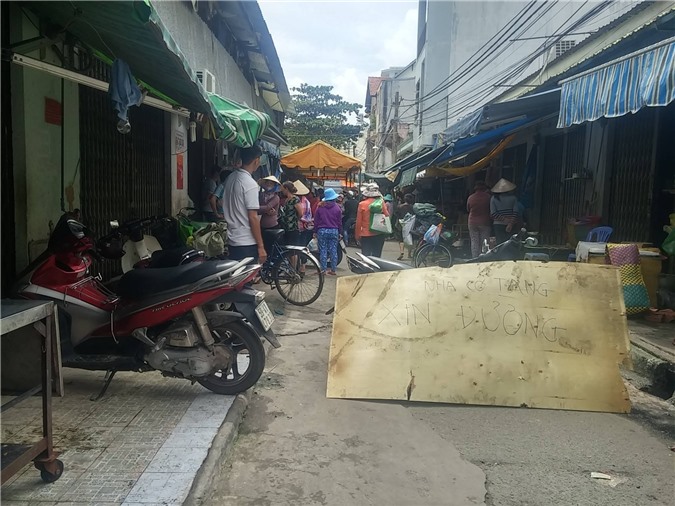 Hỗn chiến kinh hoàng ở chợ Sài Gòn, 4 người thương vong