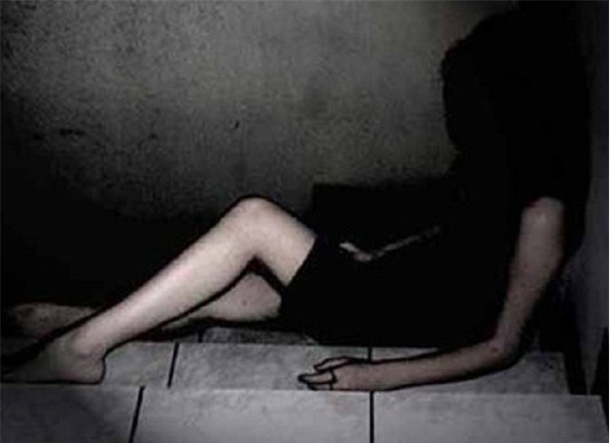 Nữ sinh viên bị hiếp dâm, giết chết sau khi gặp bạn trai quen qua mạng 