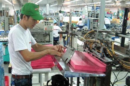 Xây dựng quan hệ lao động hài hòa, ổn định qua hoạt động đối thoại và thương lượng tập thể tại DN