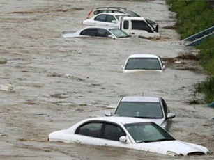 Bão Chaba càn quét Hàn Quốc và Nhật Bản, 5 người thiệt mạng