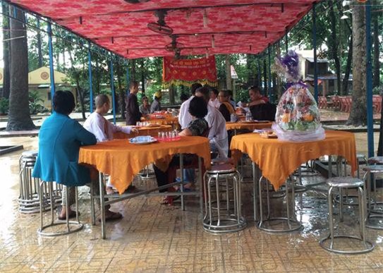 Vụ truy sát trong chùa: Nghẹn ngào trong lễ tang sư bà Tư Ngọc