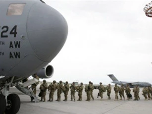 Bảy lý do Mỹ phải đóng cửa các căn cứ quân sự nước ngoài