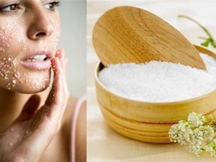 Muốn đánh bay mụn, vết thâm đừng bỏ qua những bí quyết này