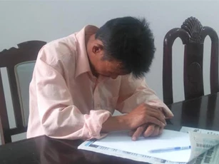 Chồng cầm dao cứa cổ vợ ở Đà Nẵng đã được về nhà