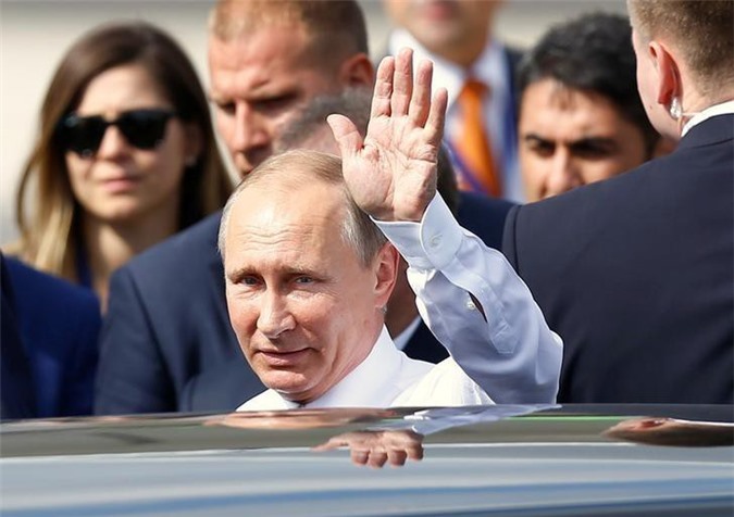 Vì sao Putin vẫn muốn tới thăm Pháp?