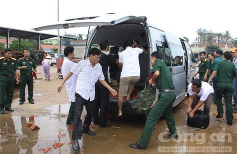 Vụ chìm tàu ở Quảng Trị: Tình tiết gây sốc