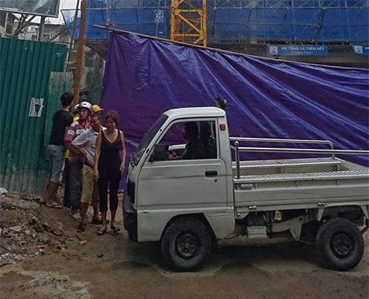 Sập giàn giáo ở Hoàng Mai, Hà Nội: 2 người chết