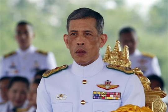 Hoàng thái tử Thái Lan Vajiralongkorn xin hoãn kế vị ngai vàng
