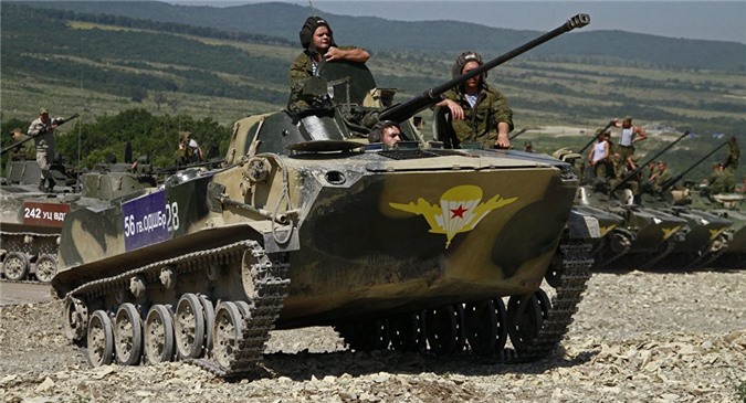 Lính dù Nga lên đường tập trận ở Ai Cập