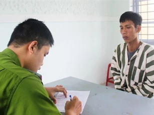 Tên trộm "động lòng" trả lại tài sản khi nghe tiếng trẻ khóc