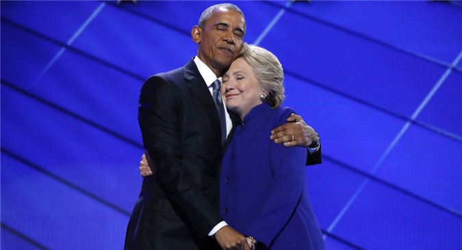 Bà Hillary Clinton từng từ chối phẫu thuật đặt van tim giả