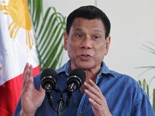 Sợ Duterte đuổi đi, doanh nghiệp Mỹ bỏ Philippines sang Việt Nam