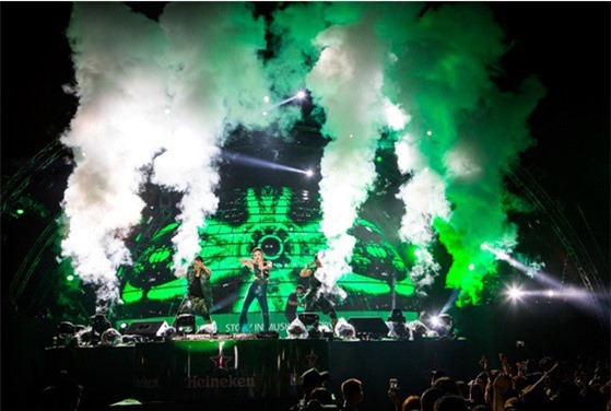 Tuấn Hưng, Tóc Tiên ‘phiêu’ hết mình trên sân khấu Heineken Green Room