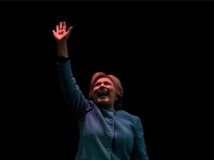 70 chủ nhân giải Nobel viết thư ngỏ ủng hộ bà Clinton
