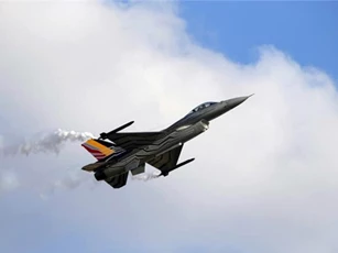 Máy bay lại ném bom gần Aleppo, giết hại 6 dân thường