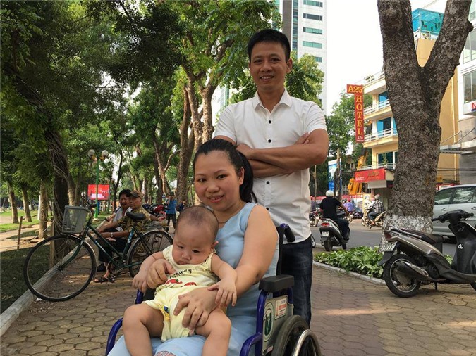 Ngọn lửa thắp sáng cho người phụ nữ khuyết tật Đỗ Thu Hương chính là gia đình