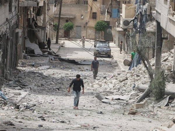 Quân đội Syria giám sát lệnh ngừng bắn, rút khỏi Aleppo