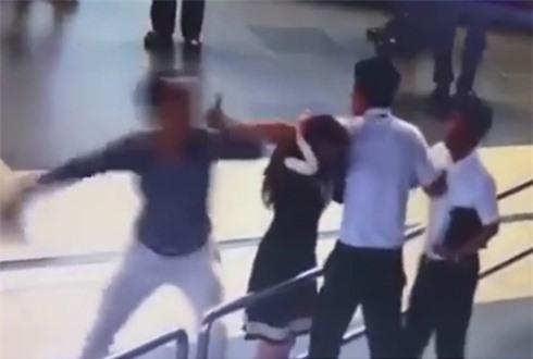 Sở GTVT Hà Nội xác minh vụ cán bộ hành hung nhân viên sân bay