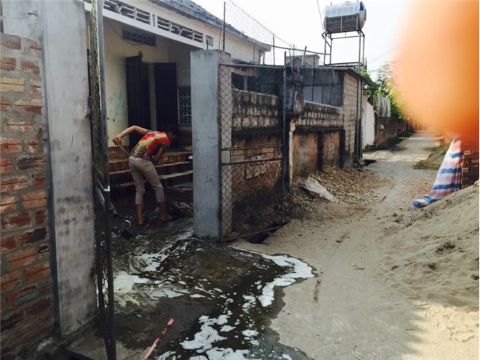 Bắt quả tang vợ ngoại tình tại nhà, chồng điên cuồng chém chết tình địch