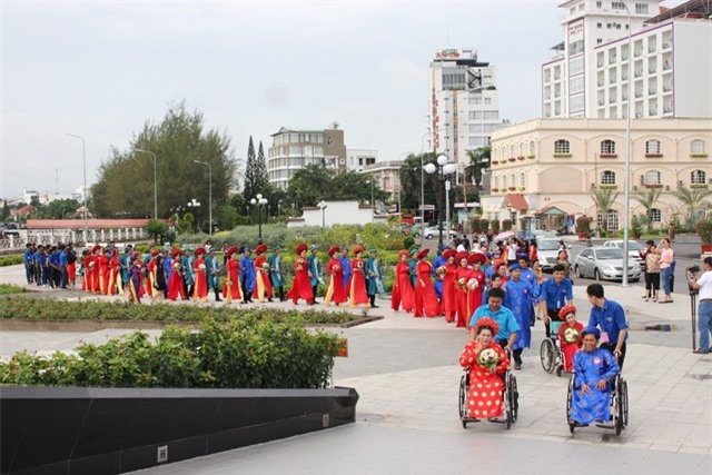 Cần Thơ: Tổ chức lễ cưới tập thể cho 21 cặp đôi