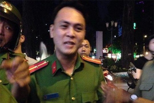 Đề xuất kỷ luật cảnh cáo Thiếu úy kéo lê người phụ nữ bán hàng rong 