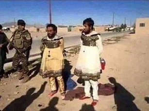 Iraq: Phiến quân IS mặc váy bỏ trốn khỏi thành trì Mosul